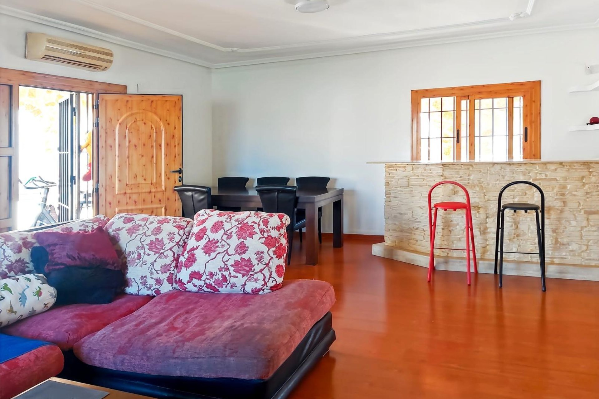Reventa - Villa / Casa - Torrevieja