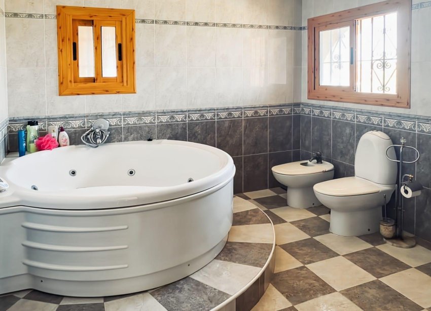 Reventa - Villa / Casa - Torrevieja