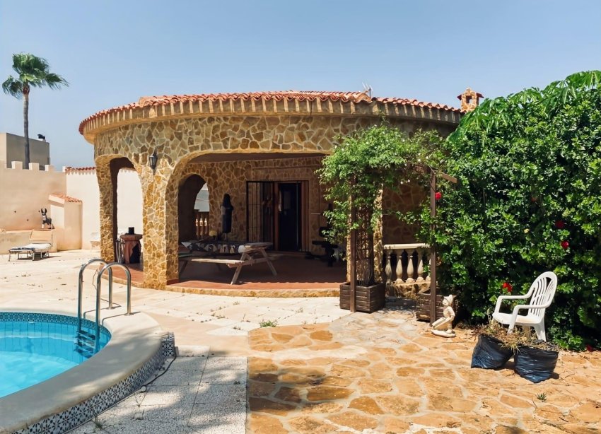 Reventa - Villa / Casa - Torrevieja