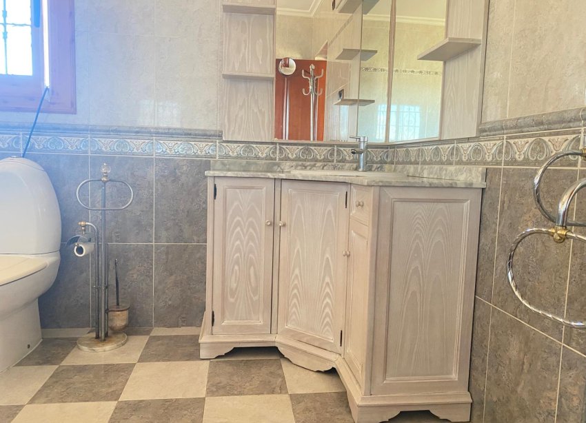 Reventa - Villa / Casa - Torrevieja