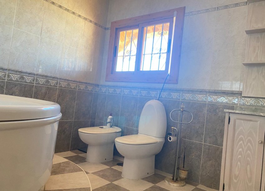 Reventa - Villa / Casa - Torrevieja