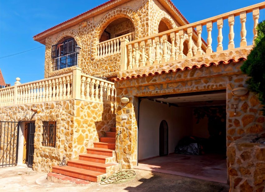 Reventa - Villa / Casa - Torrevieja