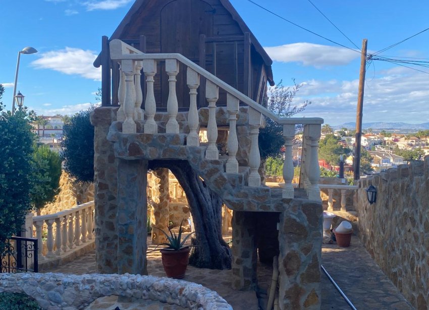 Reventa - Villa / Casa - Torrevieja