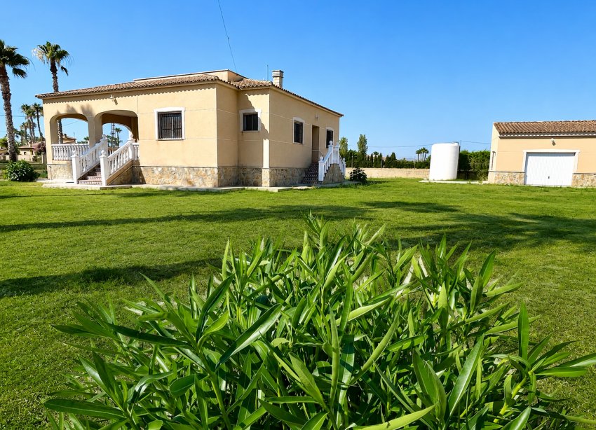 Reventa - Villa - Catral