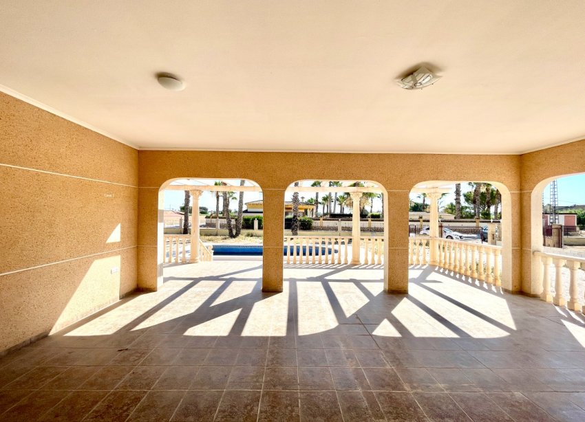 Reventa - Villa - Catral