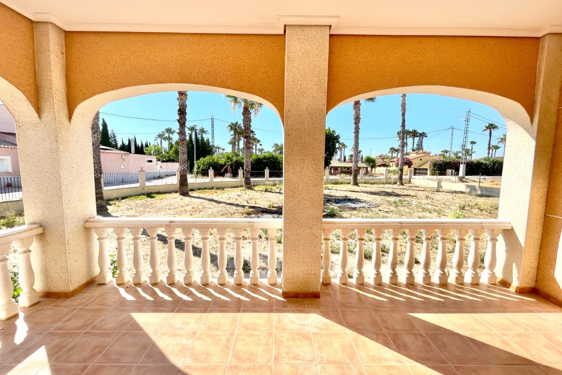 Reventa - Villa - Catral