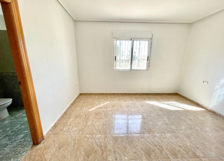 Reventa - Villa - Catral