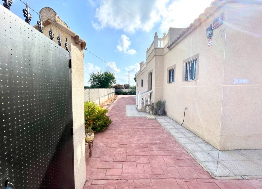 Reventa - Villa - Catral
