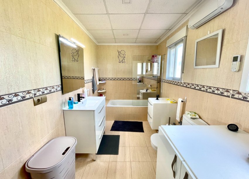 Reventa - Villa - Catral