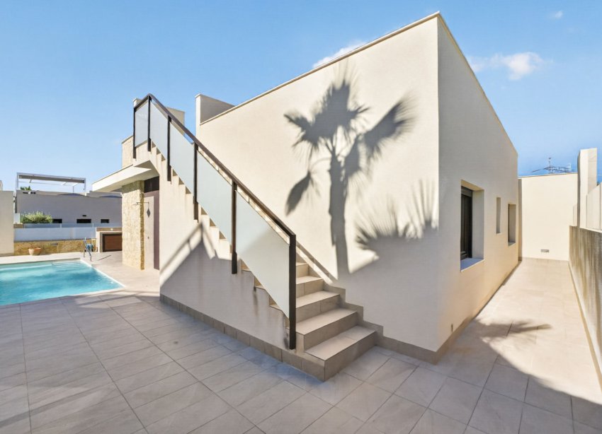 Reventa - Villa - Ciudad Quesada - Alicante