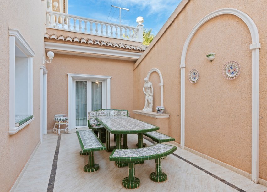 Reventa - Villa - Ciudad Quesada - Doña pepa