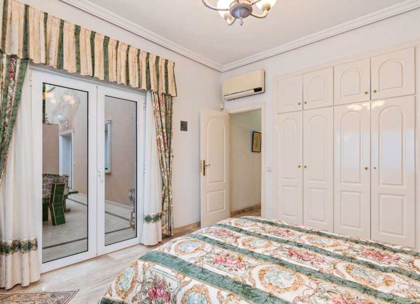 Reventa - Villa - Ciudad Quesada - Doña pepa