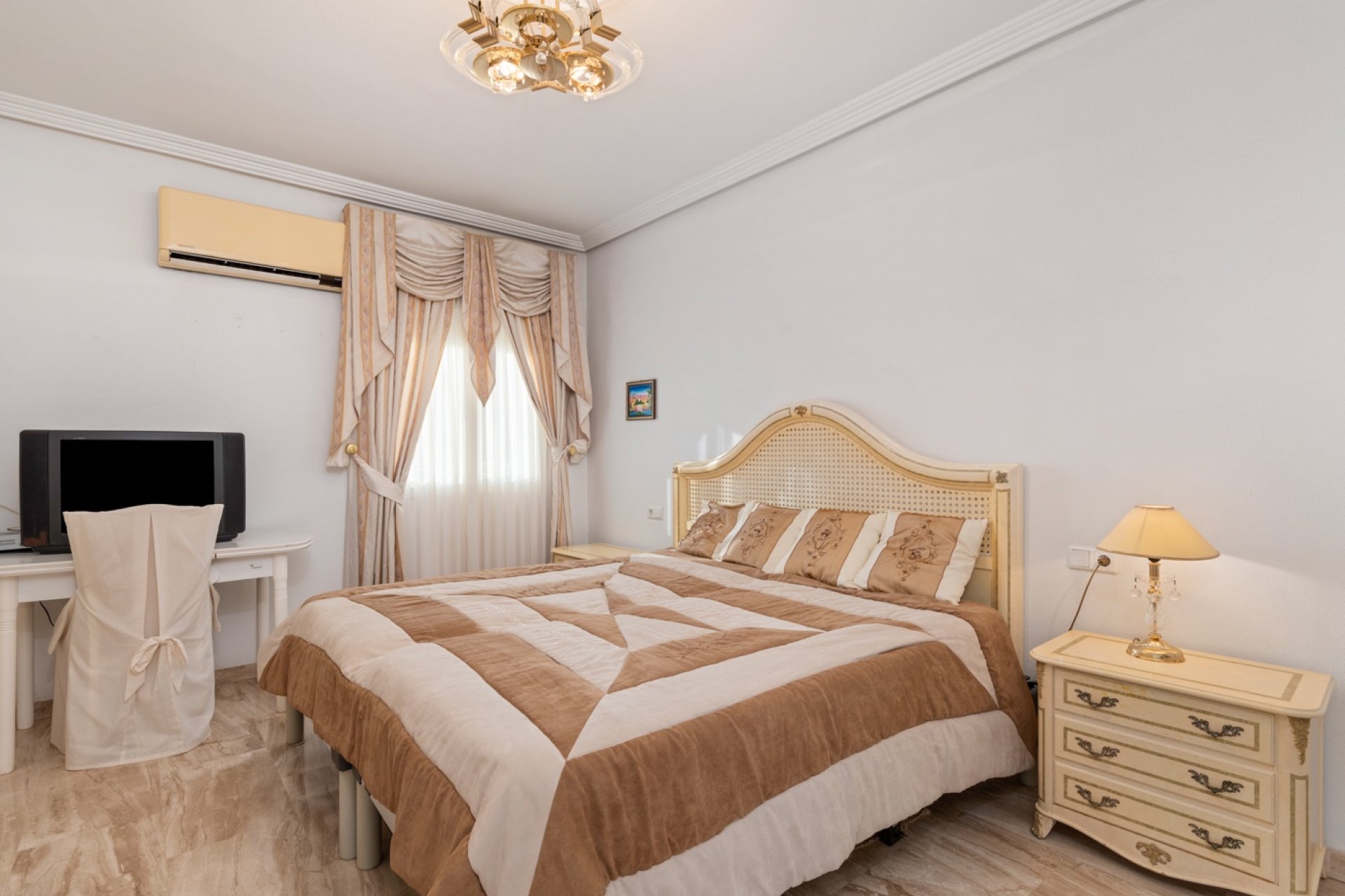 Reventa - Villa - Ciudad Quesada - Doña pepa