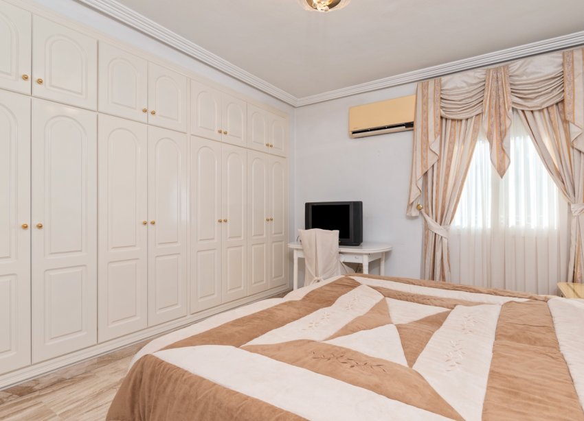 Reventa - Villa - Ciudad Quesada - Doña pepa