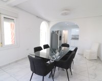 Reventa - Villa - Ciudad Quesada - La Fiesta
