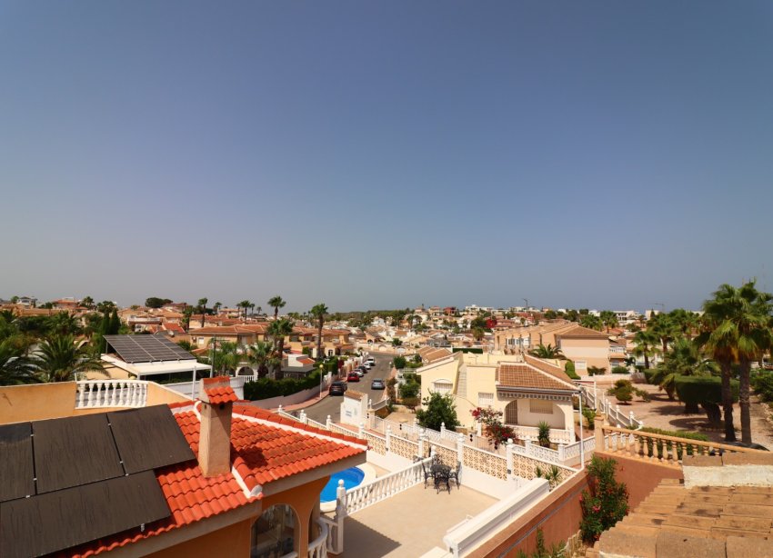 Reventa - Villa - Ciudad Quesada - La Fiesta