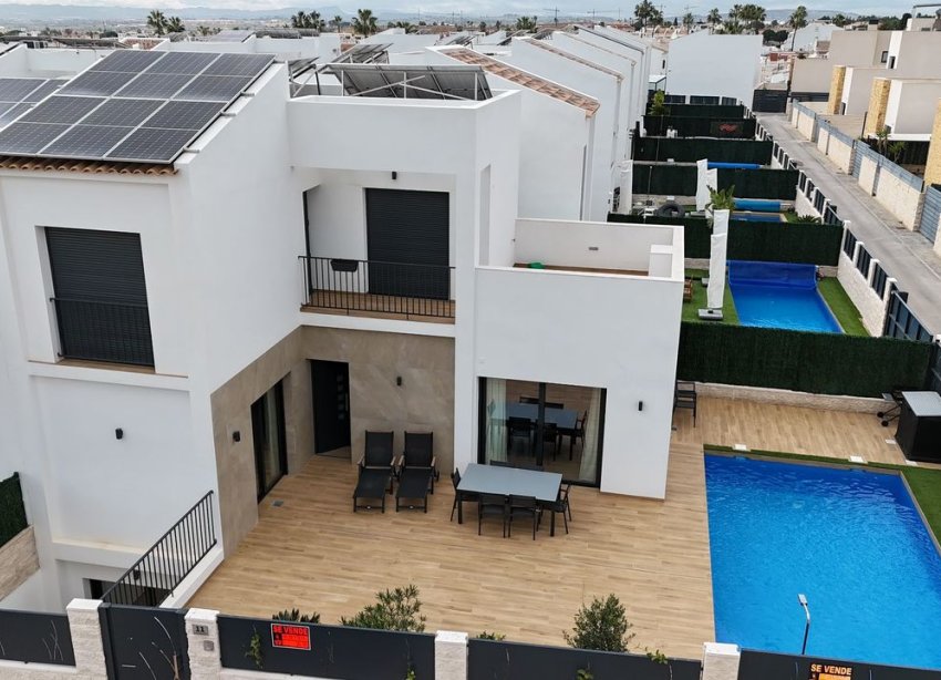 Reventa - Villa - Ciudad Quesada