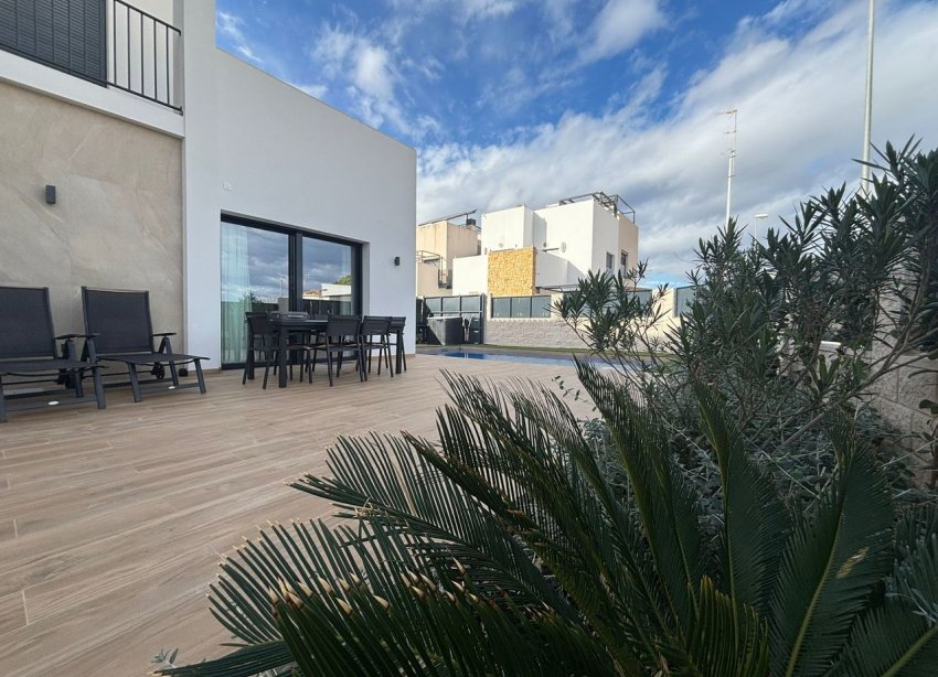 Reventa - Villa - Ciudad Quesada