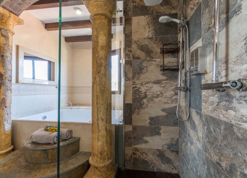 Reventa - Villa - Costa Blanca - Orihuela Costa