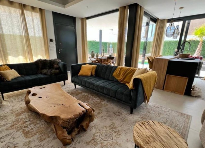 Reventa - Villa - Finestrat