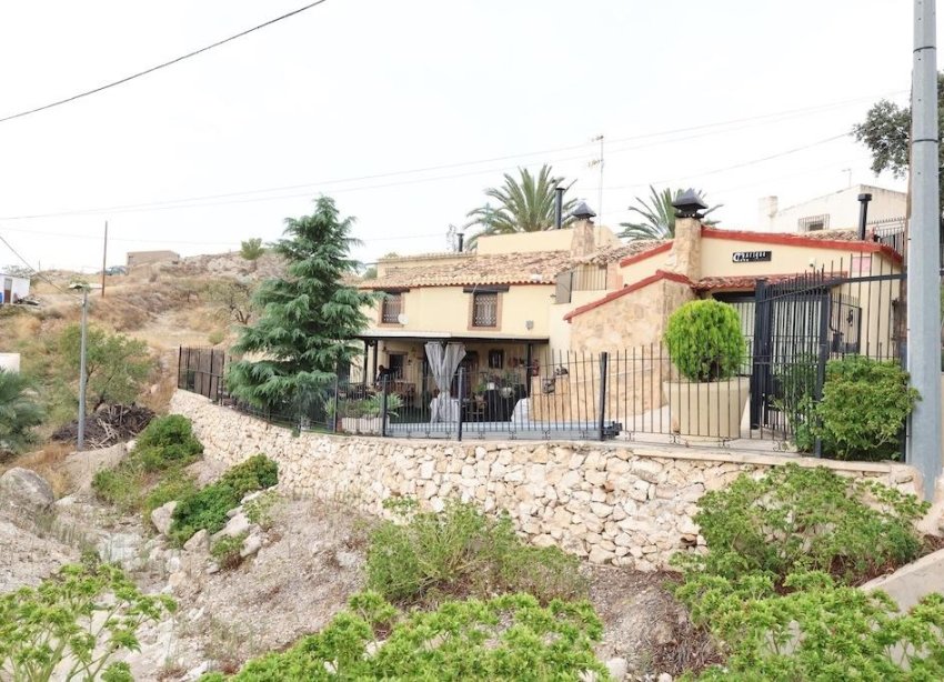 Reventa - Villa - Fortuna - La garapacha