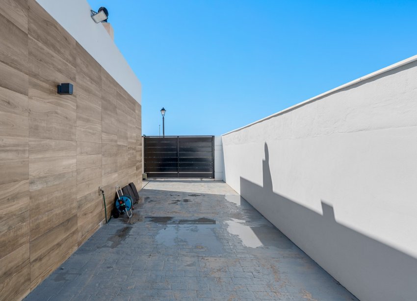 Reventa - Villa - Fortuna - Urbanizacion Las Kalendas