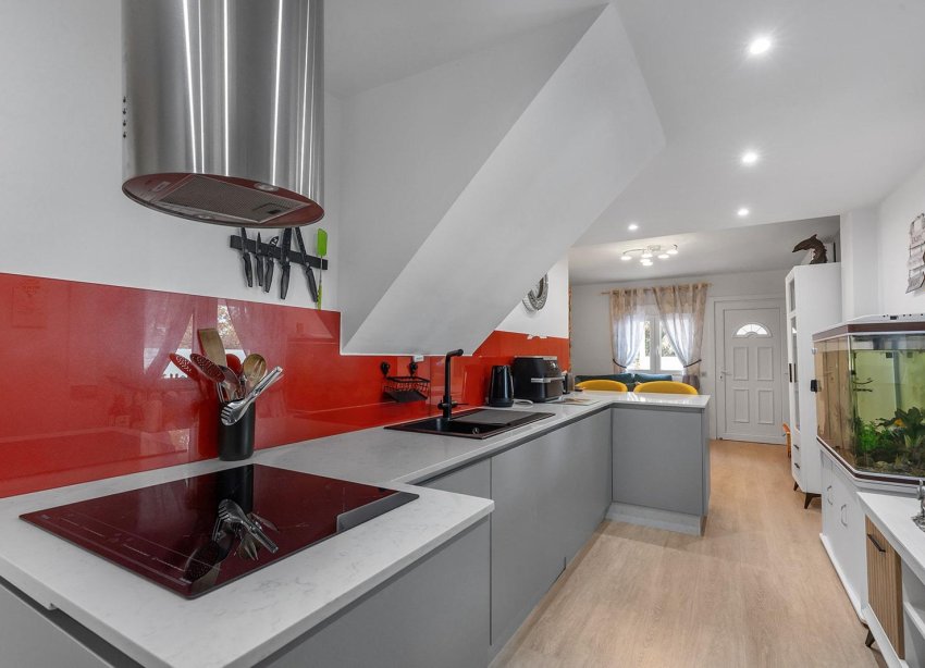 Reventa - Villa - Guardamar del Segura - Urbanizaciones