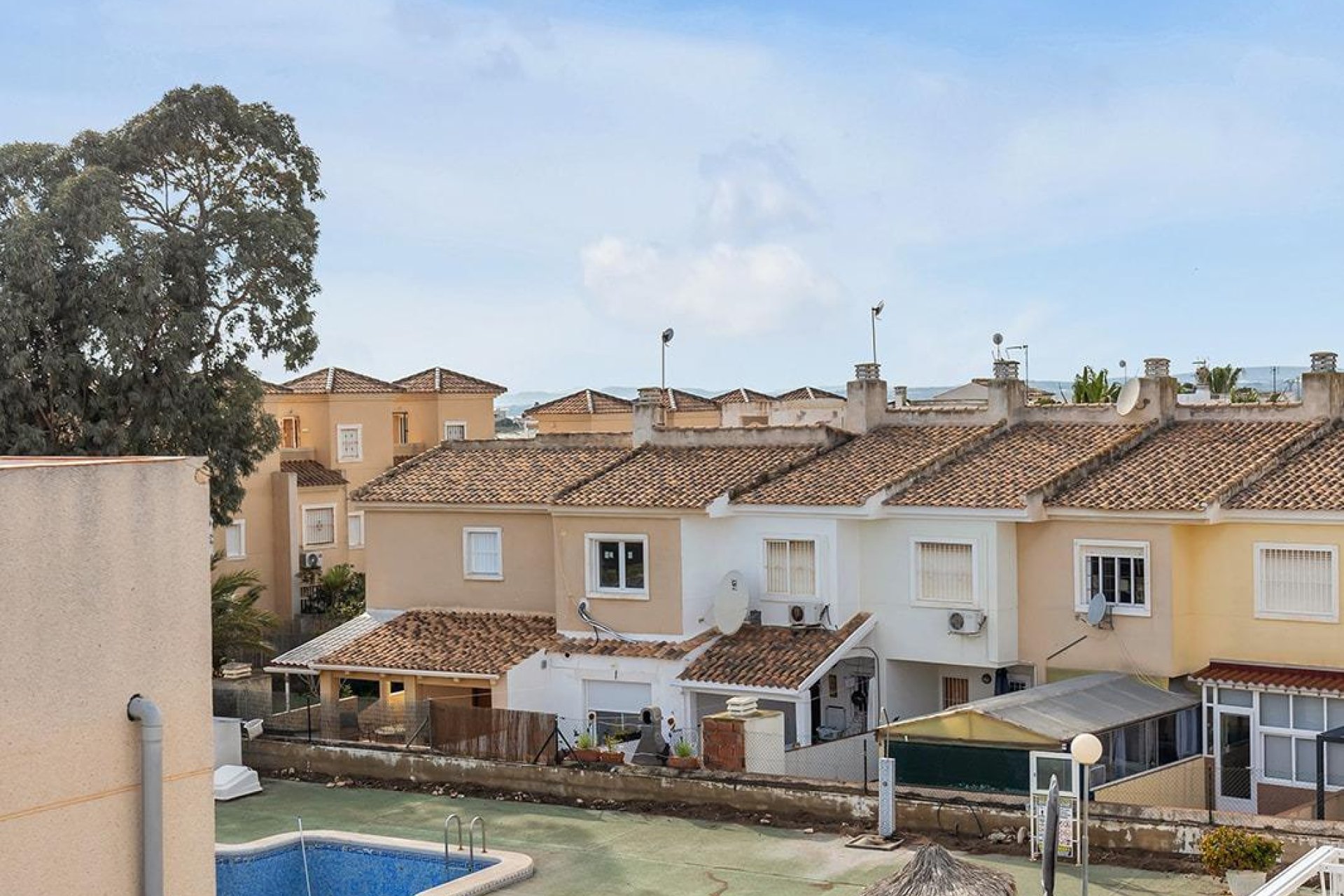 Reventa - Villa - Guardamar del Segura - Urbanizaciones