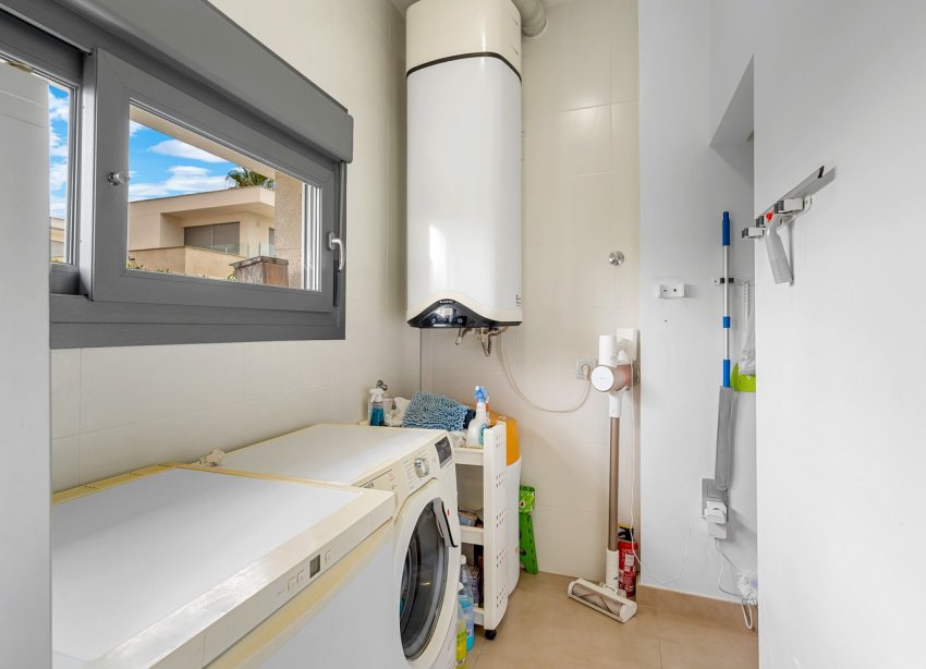 Reventa - Villa - Jacarilla - Vistabella