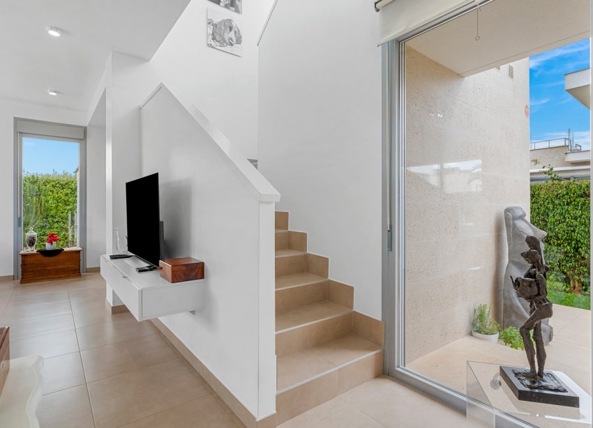 Reventa - Villa - Jacarilla - Vistabella