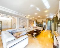 Reventa - Villa - La Mata