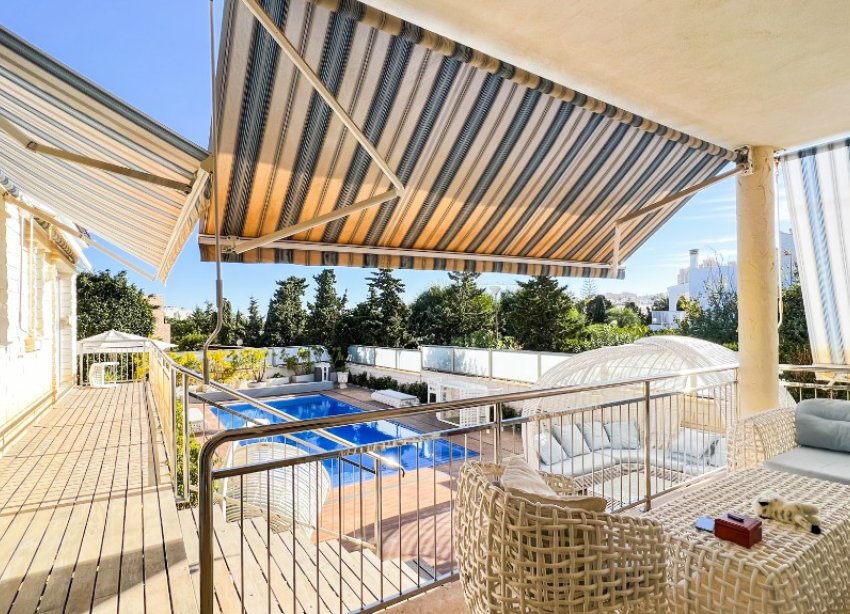 Reventa - Villa - La Mata