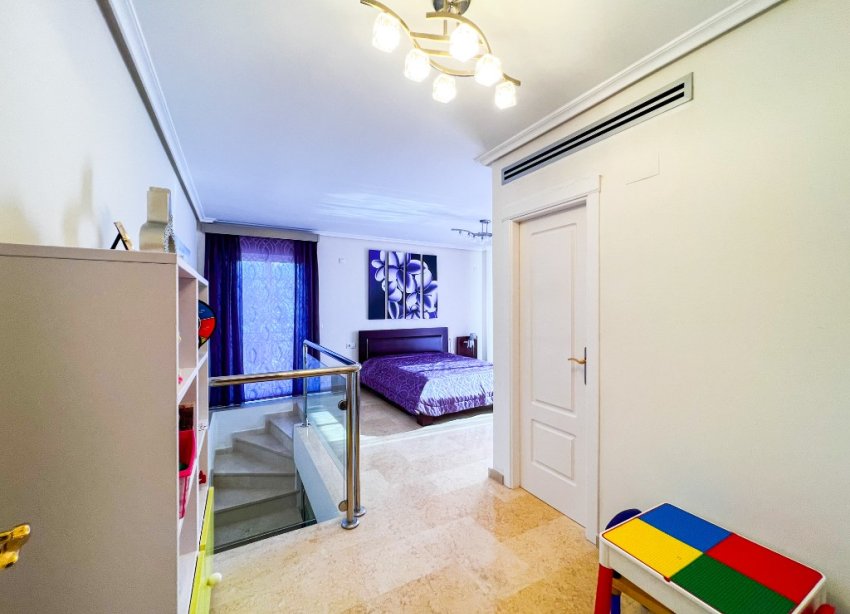 Reventa - Villa - La Mata