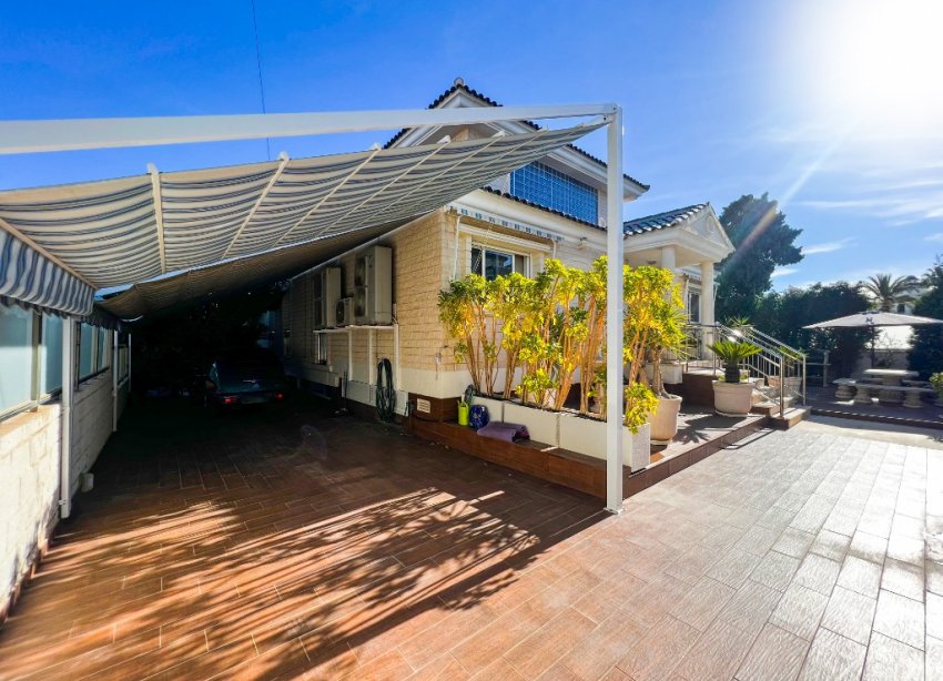 Reventa - Villa - La Mata