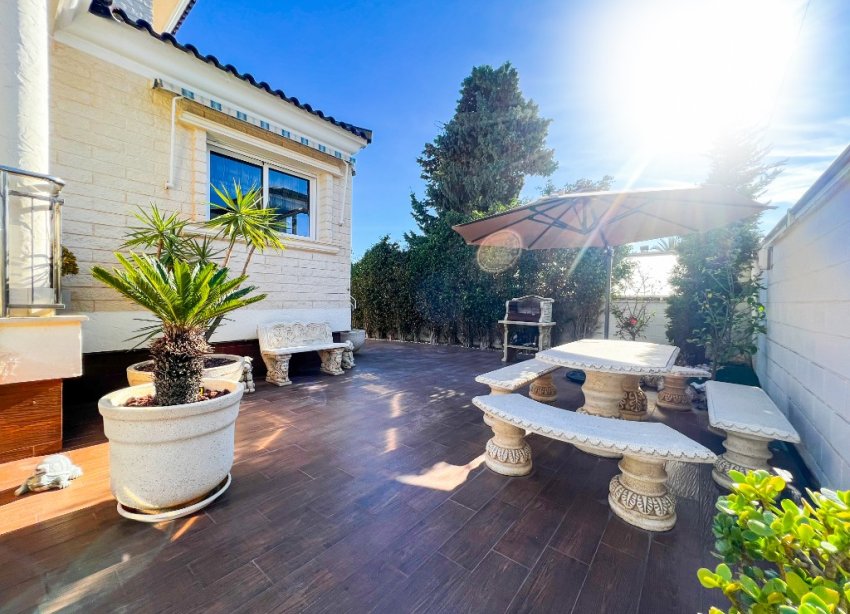 Reventa - Villa - La Mata