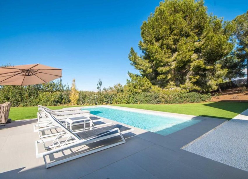 Reventa - Villa - Las Colinas Golf - Costa Blanca