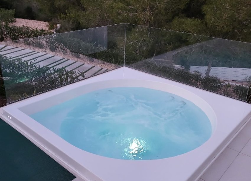 Reventa - Villa - Las Colinas - Las Colinas Golf