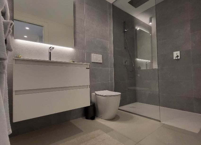 Reventa - Villa - Las Colinas - Las Colinas Golf