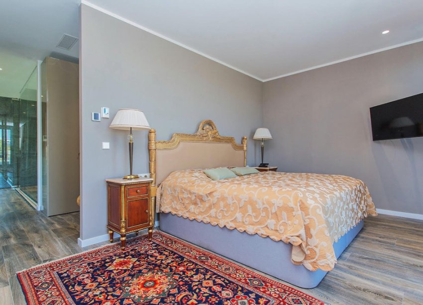 Reventa - Villa - Las Colinas - Las Colinas Golf