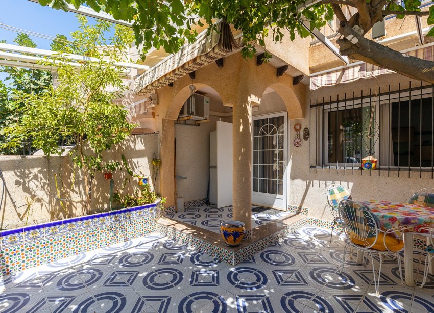 Reventa - Villa - Los Alcazares - Centro