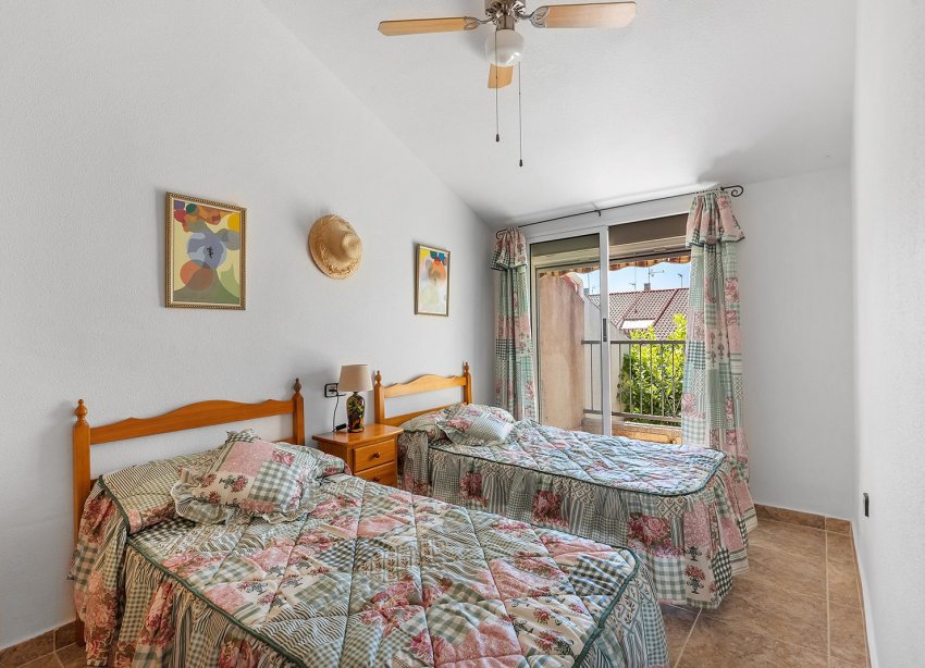 Reventa - Villa - Los Alcazares - Centro