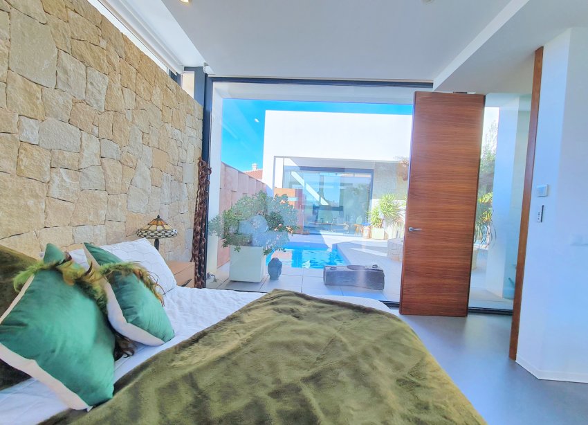 Reventa - Villa - Los Alcazares - Los Alcázares