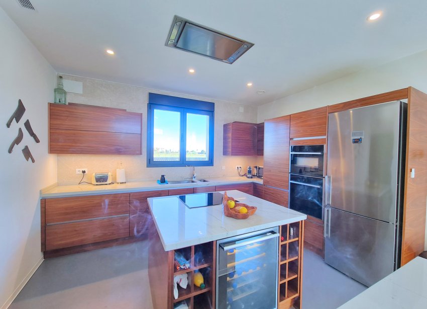 Reventa - Villa - Los Alcazares - Los Alcázares