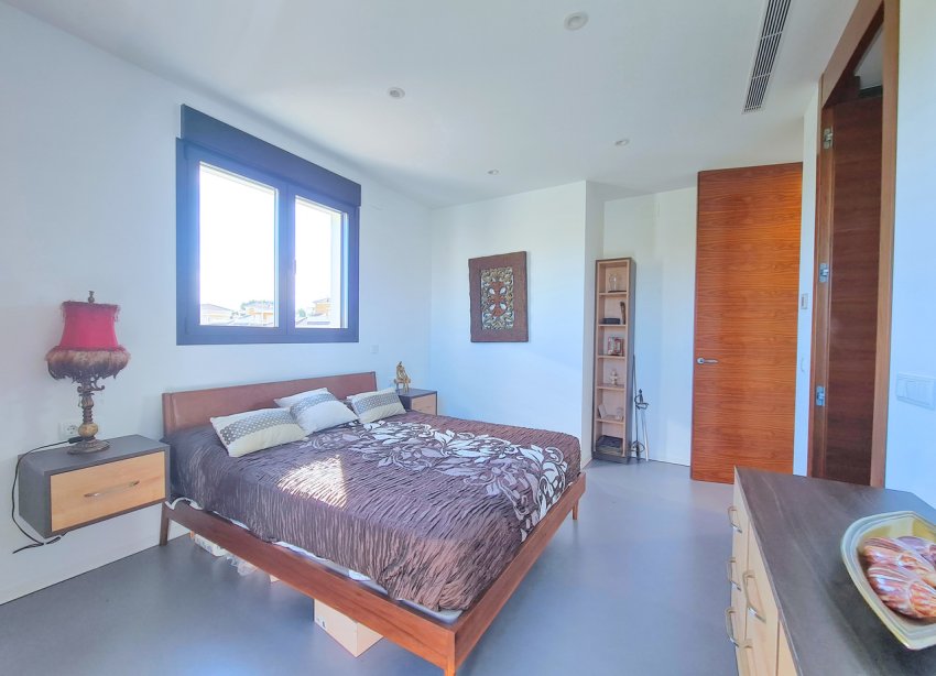 Reventa - Villa - Los Alcazares - Los Alcázares