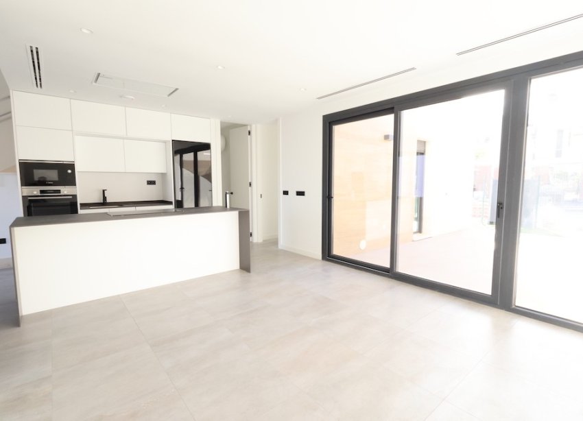 Reventa - Villa - Los Alcazares - Santa Rosalía