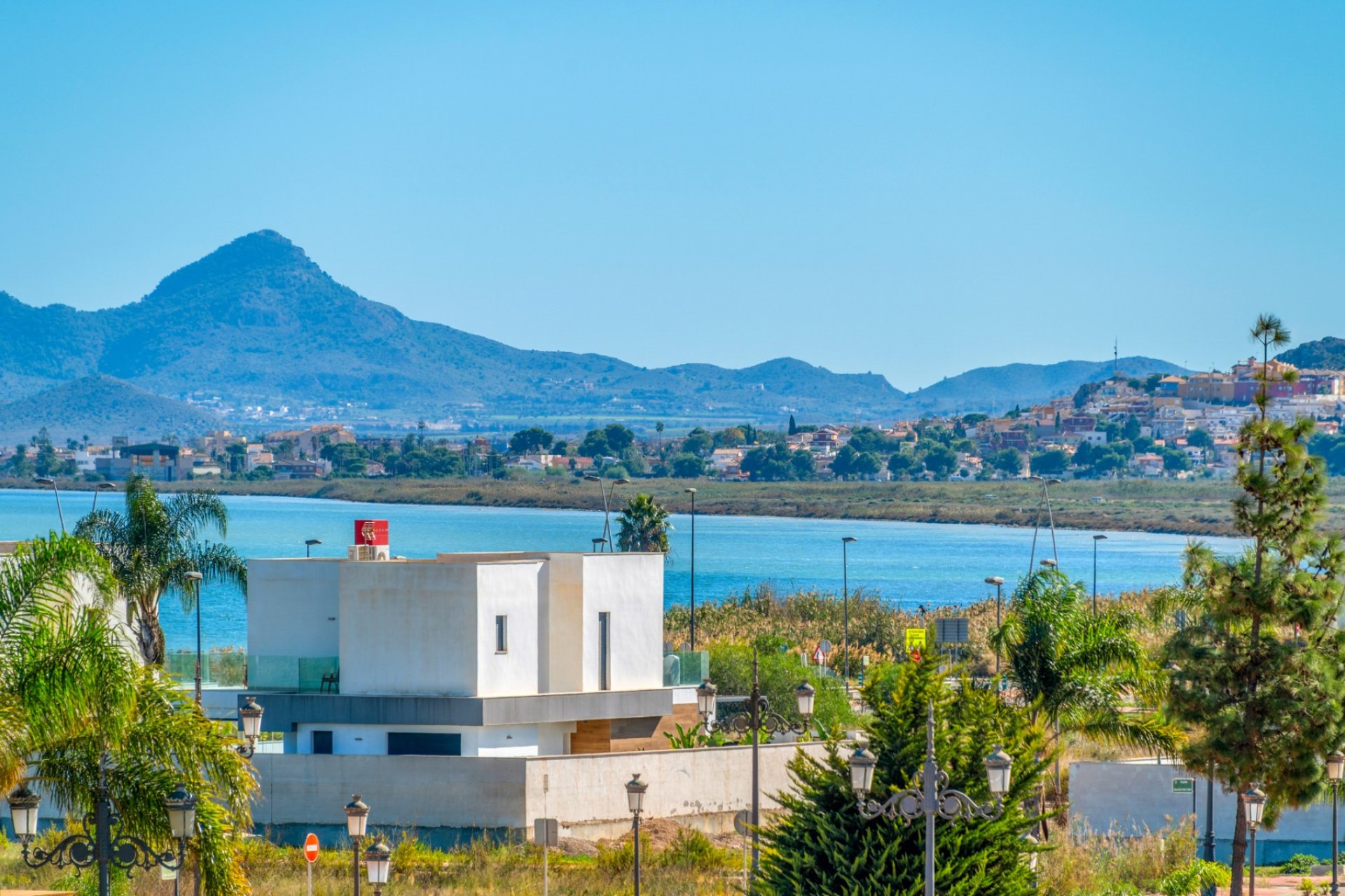 Reventa - Villa - Los Alcazares