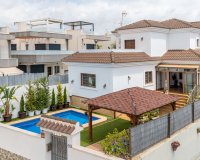 Reventa - Villa - Los Montesinos - La Herrada