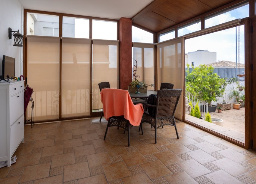 Reventa - Villa - Los Montesinos - La Herrada