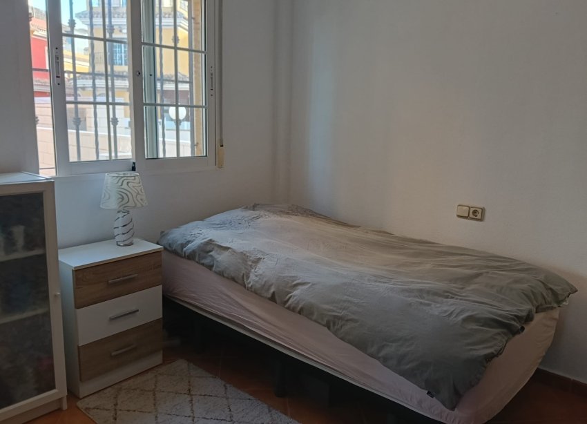 Reventa - Villa - Los Montesinos - La Herrada