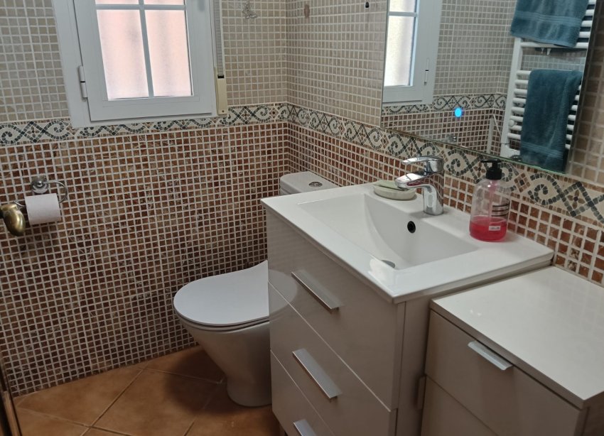 Reventa - Villa - Los Montesinos - La Herrada